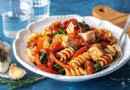 Instant Pot Rotini mit Hähnchen und Paprika: Gesundes One-Pot-Rezept in 35 Minuten