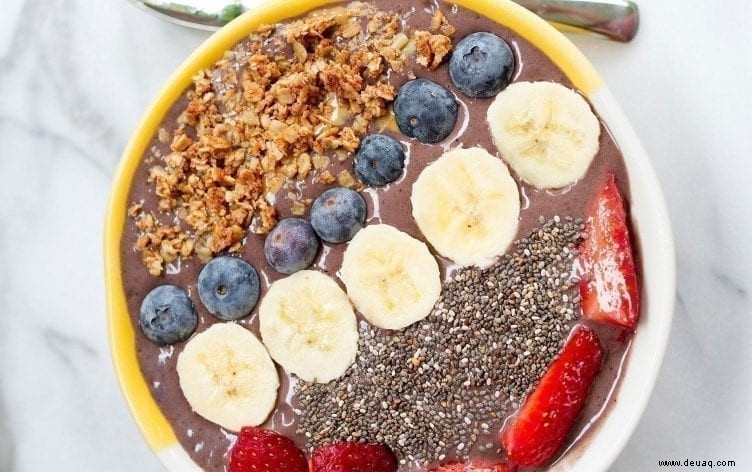 Ultimative Beeren-Bananen-Smoothie-Bowl 