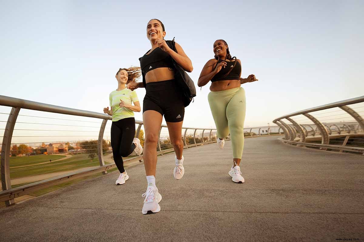 Vorbereitung auf einen Halbmarathon:12 Tipps + kostenloser Trainingsplan für Läuferinnen 