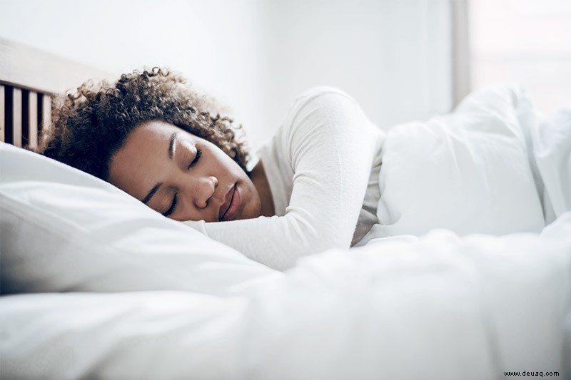Schlaflos durch Stress? 10 Tipps für einen guten Schlaf 