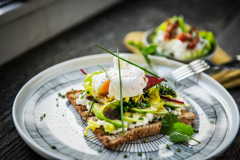 Gesunde Essgewohnheiten räumen mit den 3 größten Frühstücksmythen auf 