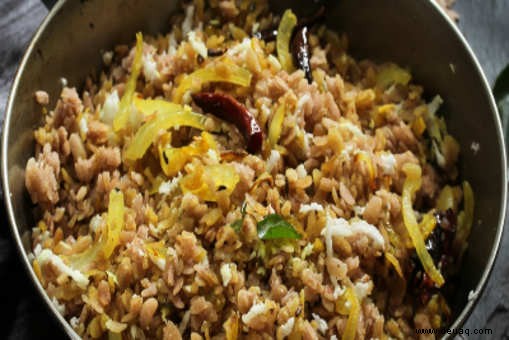 Jaggery Poha Rezept 