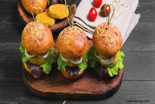 Rezept für schwarze Bohnen und Edamame Sliders 