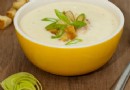 Einfaches Rezept für cremige italienische Kartoffelsuppe – kalorienarm und voller Aroma