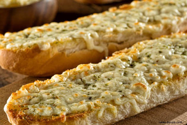 Cottage Cheese Corn Footlong Sandwich Rezept 