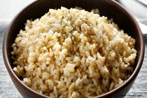 Einfaches Rezept für braunen Reis 