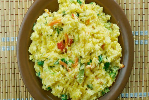 Hirse-Zwiebel-Upma-Rezept 