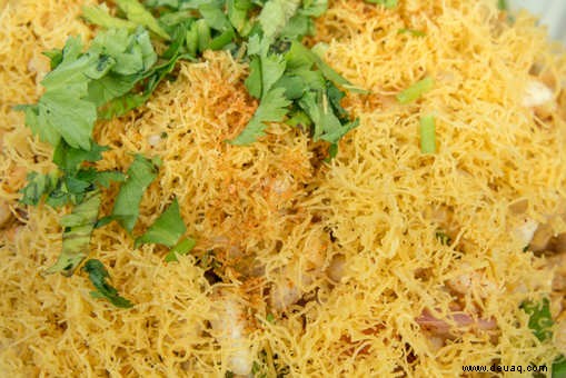 Surti Sev Khamani Rezept 