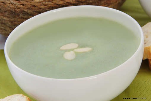 Rezept für Basilikum-Mandel-Suppe 