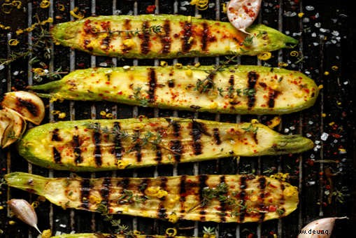 Rezept für gegrillte Zucchini mit Knoblauch 