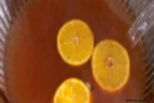 Warmer Apfel und Kinnow Water Punch Rezept 