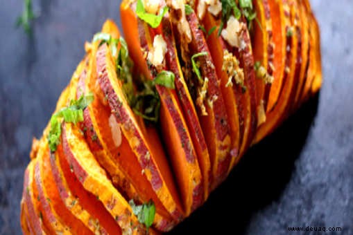 Rezept für Hasselback-Süßkartoffeln 