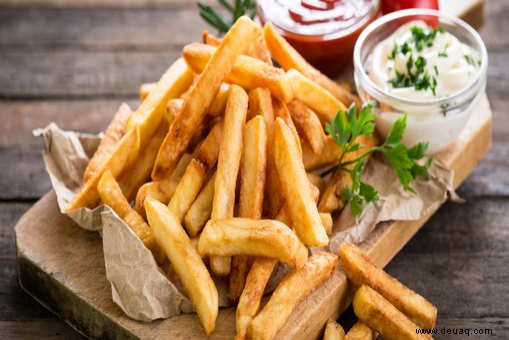 Kichererbsen-Pommes mit Joghurt-Dip Rezept 