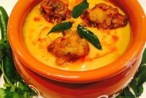 Punjabi Kadhi Pakodi Rezept 