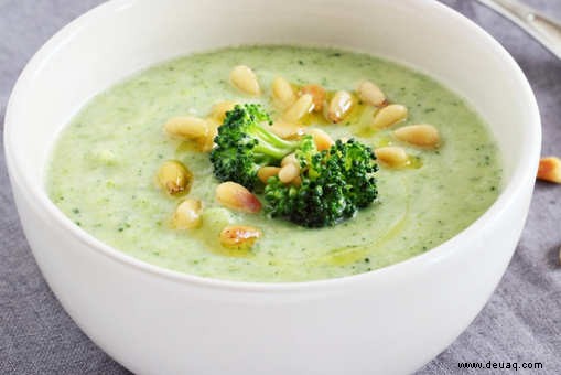 Kartoffel-Brokkoli-Suppe Rezept 