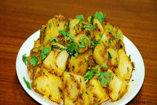 Farali Jeera Aloo Ki Sabji Rezept 