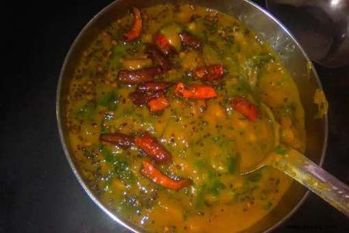 Spinat Subji und Moong Dal Chutney Rezept 