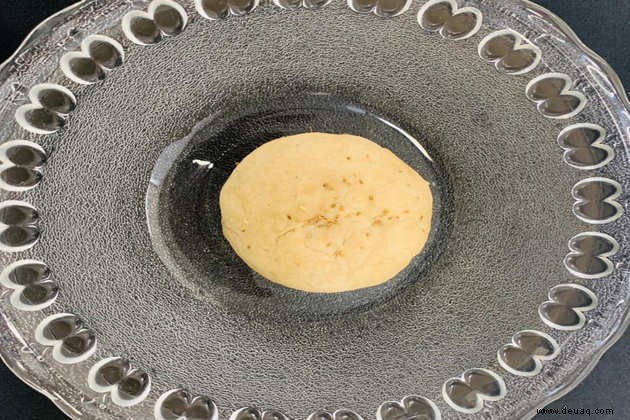 Kacche Kele Ki Poori Rezept 