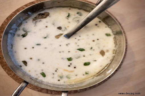 Singhare Ki Kadhi Rezept 