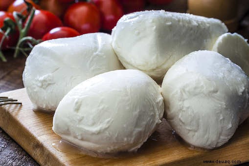 Rezept für hausgemachten frischen Mozzarella-Käse 