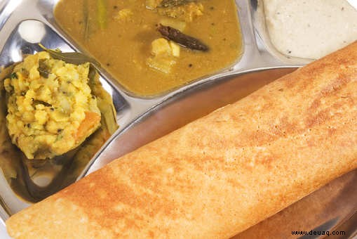 Zwiebel Rava Masala Dosa Rezept 