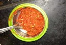 Rezept für feuchte rote Chilisauce 