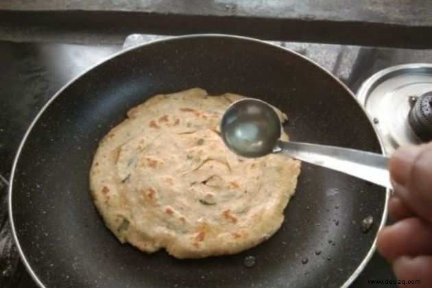 Knoblauch Lachcha Paratha Rezept 