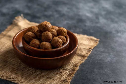 Erdnuss-Laddoo-Rezept 