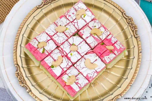 Rosen-Kokos-Barfi-Rezept 