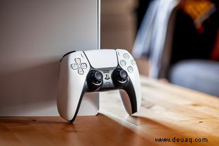 Heute habe ich gelernt, dass der Controller der PS5 zu Ihrer Musik auf Spotify mitsummen kann 