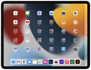 So verwenden Sie Universal Control auf Ihrem Mac und iPad 