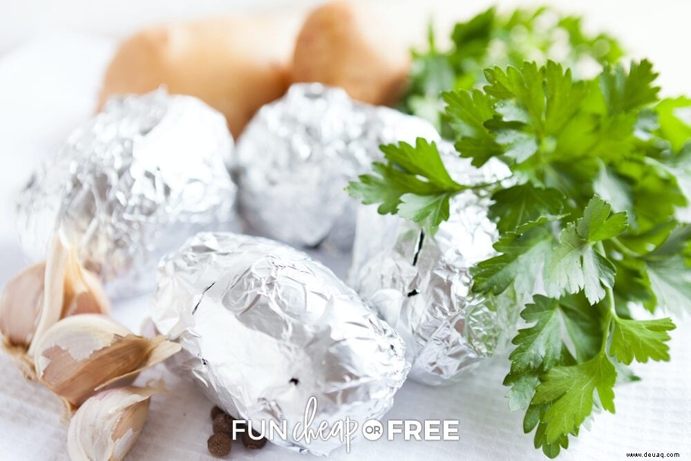 Easy Baked Potato Bar + Crock Pot Ofenkartoffeln! 