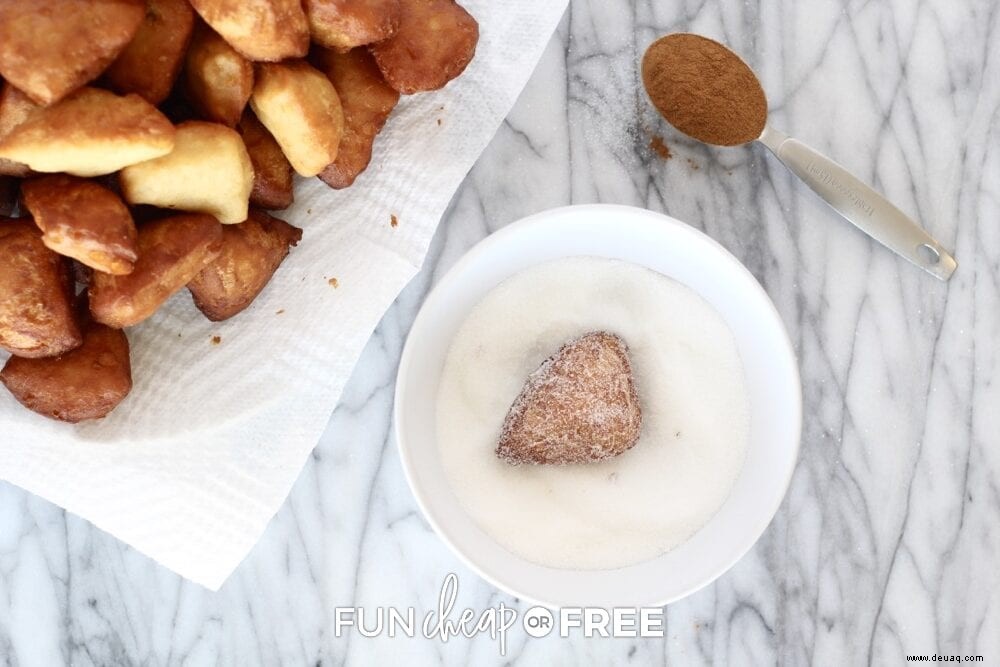 Ein schnelles und einfaches Donut-Loch-Rezept! 