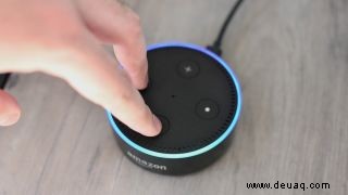 So setzen Sie Echo Dot zurück 