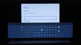 So richten Sie Google Assistant auf Sony Android TV ein 