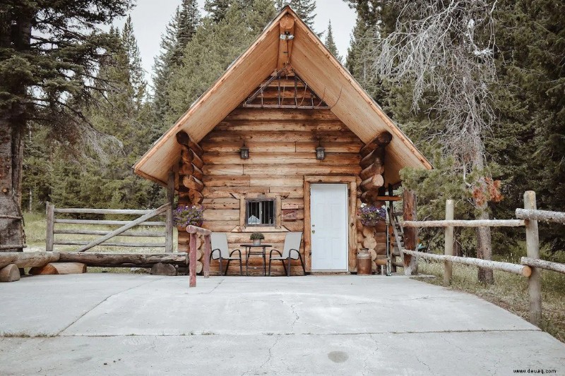 13 Hüttenvermietungen im Yellowstone National Park:Blockhütten zur Miete in Yellowstone 