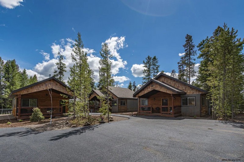 13 Hüttenvermietungen im Yellowstone National Park:Blockhütten zur Miete in Yellowstone 