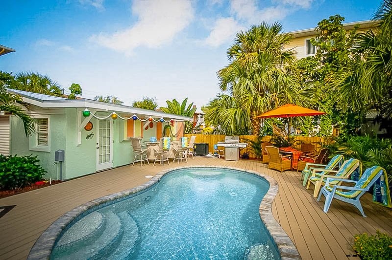 27 einzigartige Airbnbs in Florida:Villen, Strandhäuser + Ferienwohnungen 