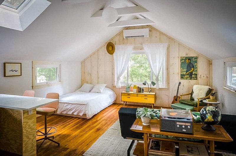 18 einzigartige Airbnbs in Rhode Island:Strandhäuser + Ferienwohnungen 