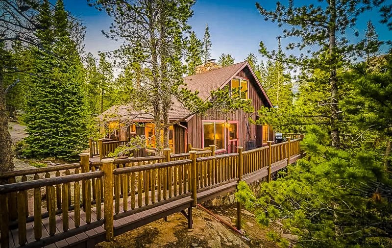 15 coolste Airbnbs in Colorado:Wunderschöne Baumhäuser, Hütten + Lodges 