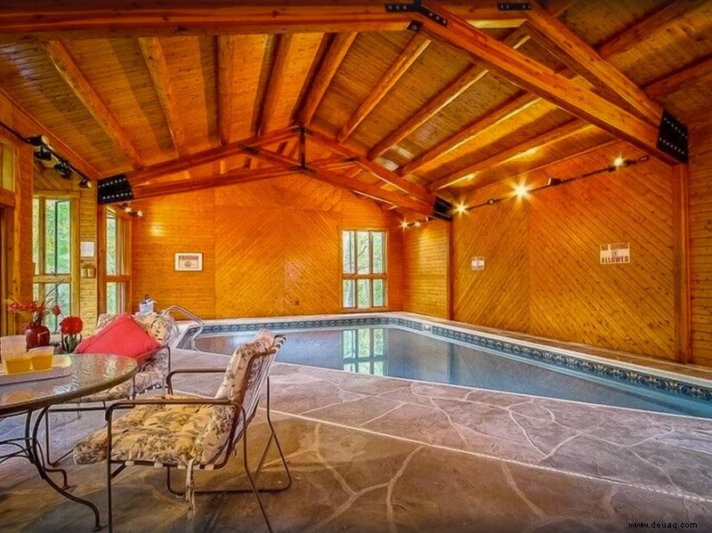 40 Airbnb-Ferienwohnungen mit Innenpools in den USA (mit Verfügbarkeit!) 