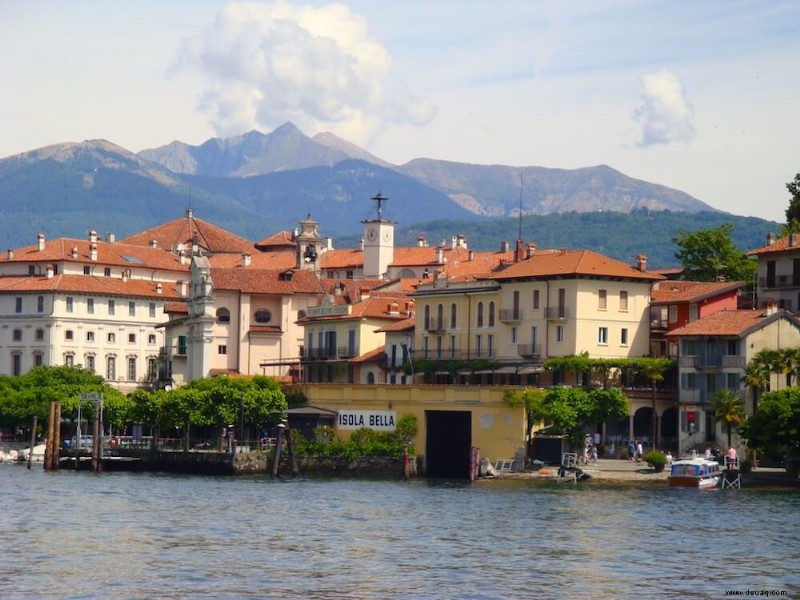 Lago Maggiore:Siehe Stresa und die Borromäischen Inseln 