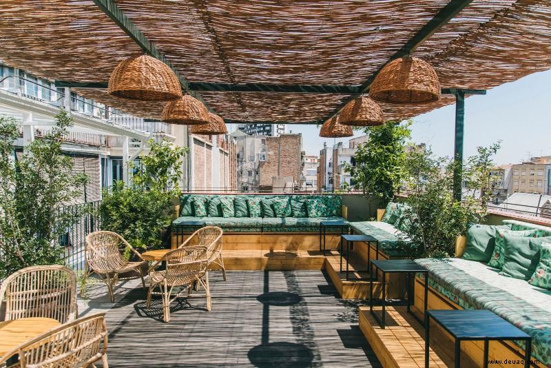 Die besten Rooftop Bars Barcelonas:15 Orte für einen Drink mit Aussicht 