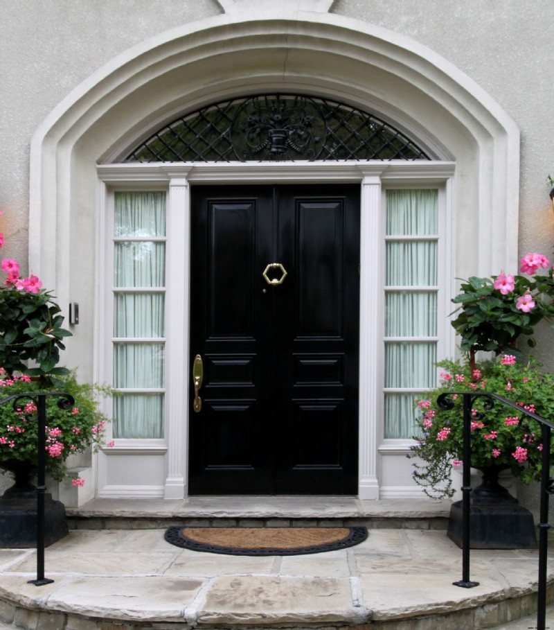 Welche Farbe bringt Unglück für eine Haustür? Experten raten von diesem beliebten Farbton ab 