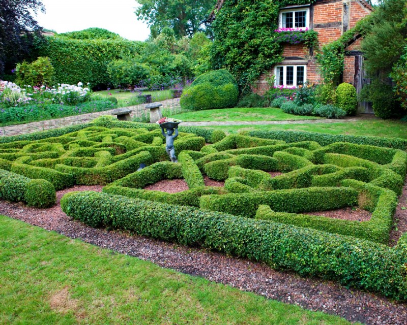 Formelle Gartengestaltung – 8 Ideen für Gärten jeder Größe 