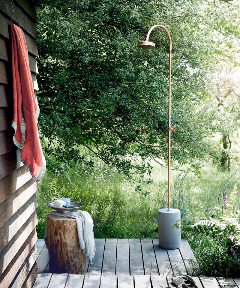 So gestalten Sie ein Outdoor-Badezimmer für einen wahrhaft dekadenten Sommer 