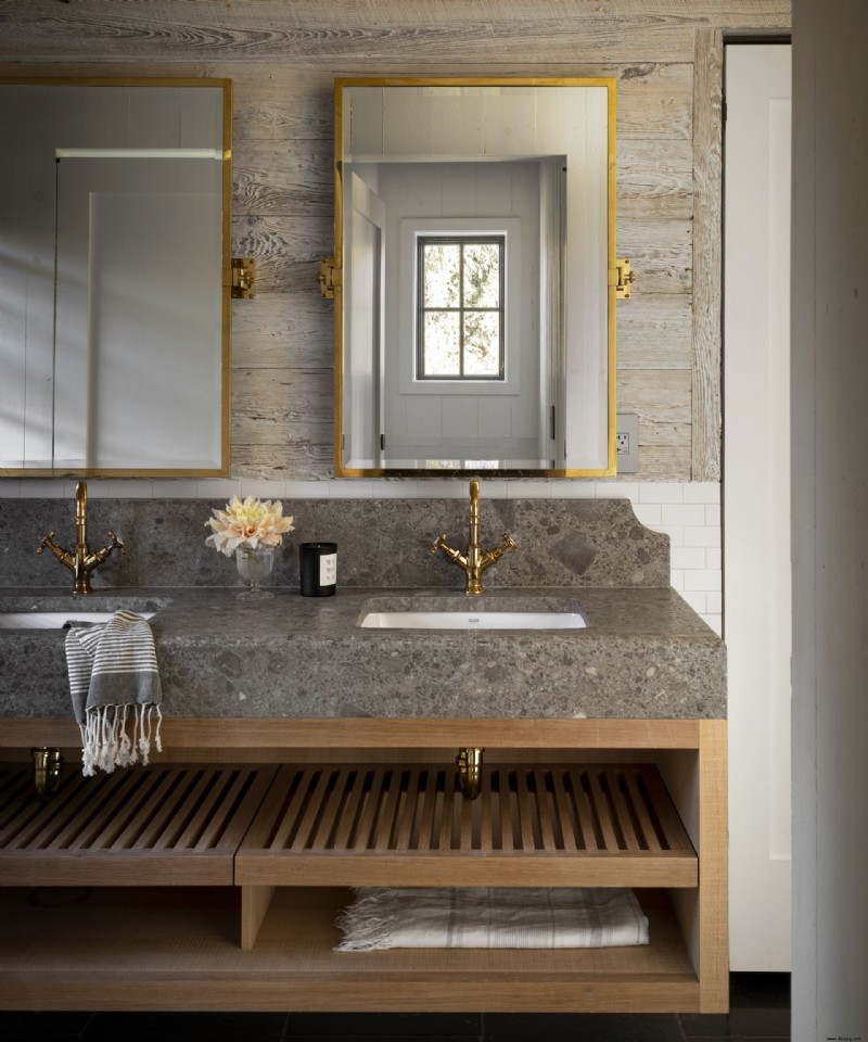 Badezimmerspiegel-Ideen – 10 Tipps für stilvolle spritzwassergeschützte Oberflächen 
