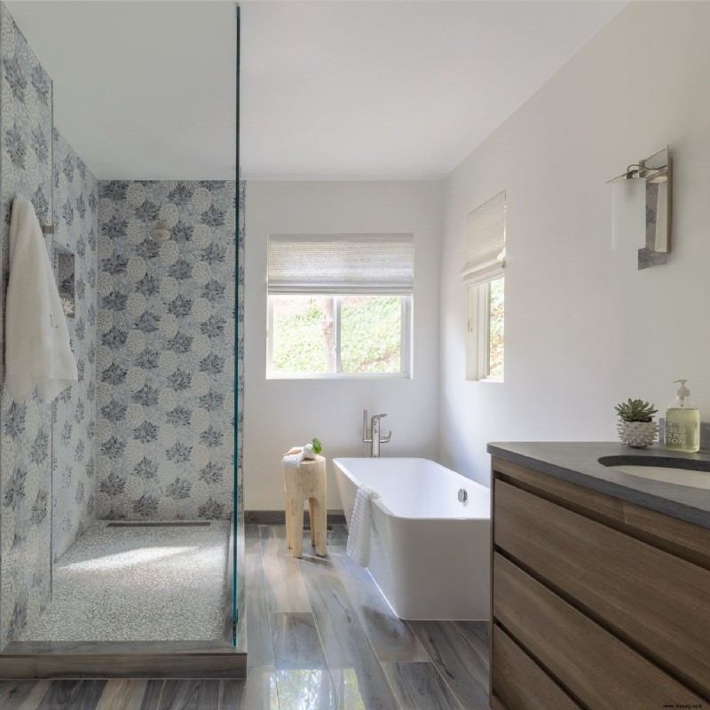 Ideen für Duschwände – 11 auffällige Oberflächen für die Wände in Ihrem Badezimmer 