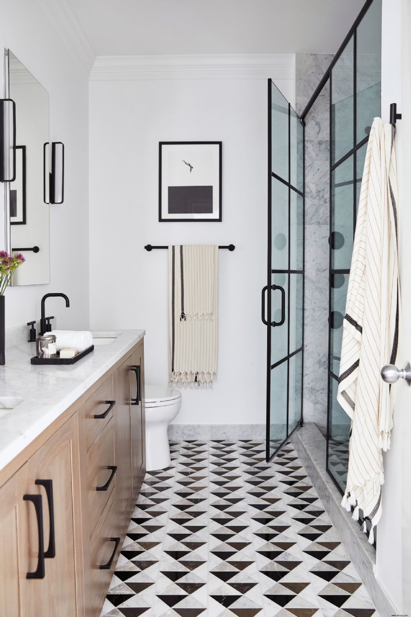 Wie viel kostet es, einen Badezimmerboden zu verlegen? 