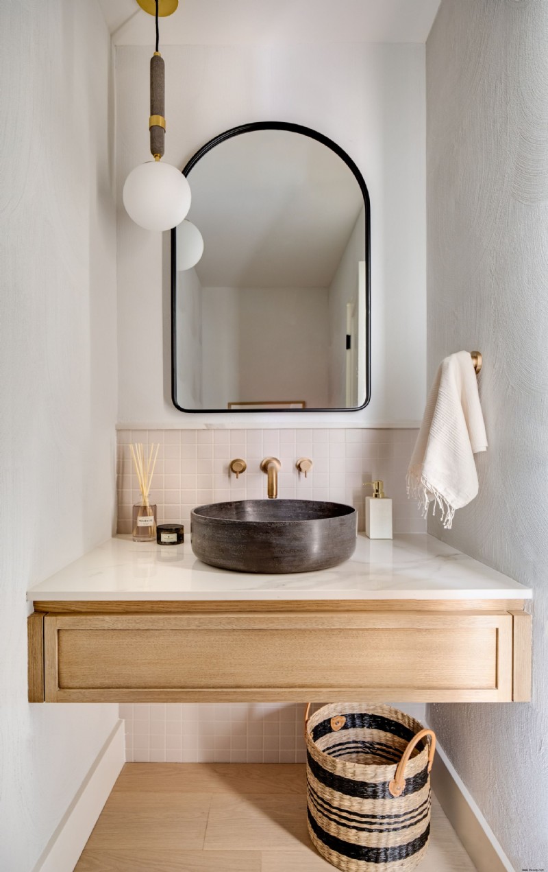 Badezimmer-Eitelkeitsideen – 26 Ideen für einen herausragenden Waschtischbereich 